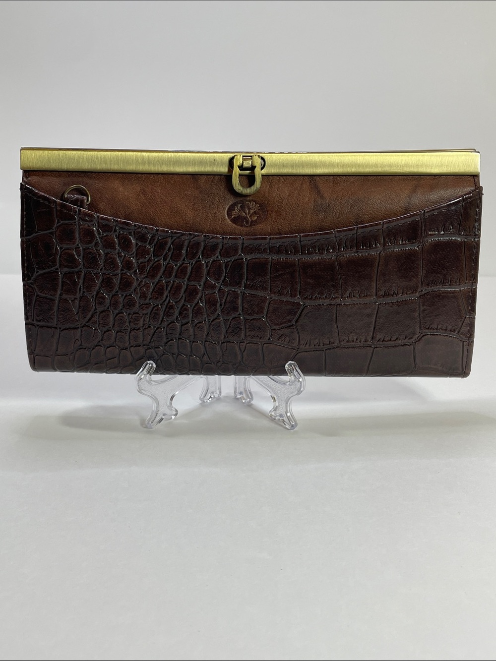 Buxton Classic Croc-Embossed Long Wallet Clutch in Dark Brown with Brass Frame